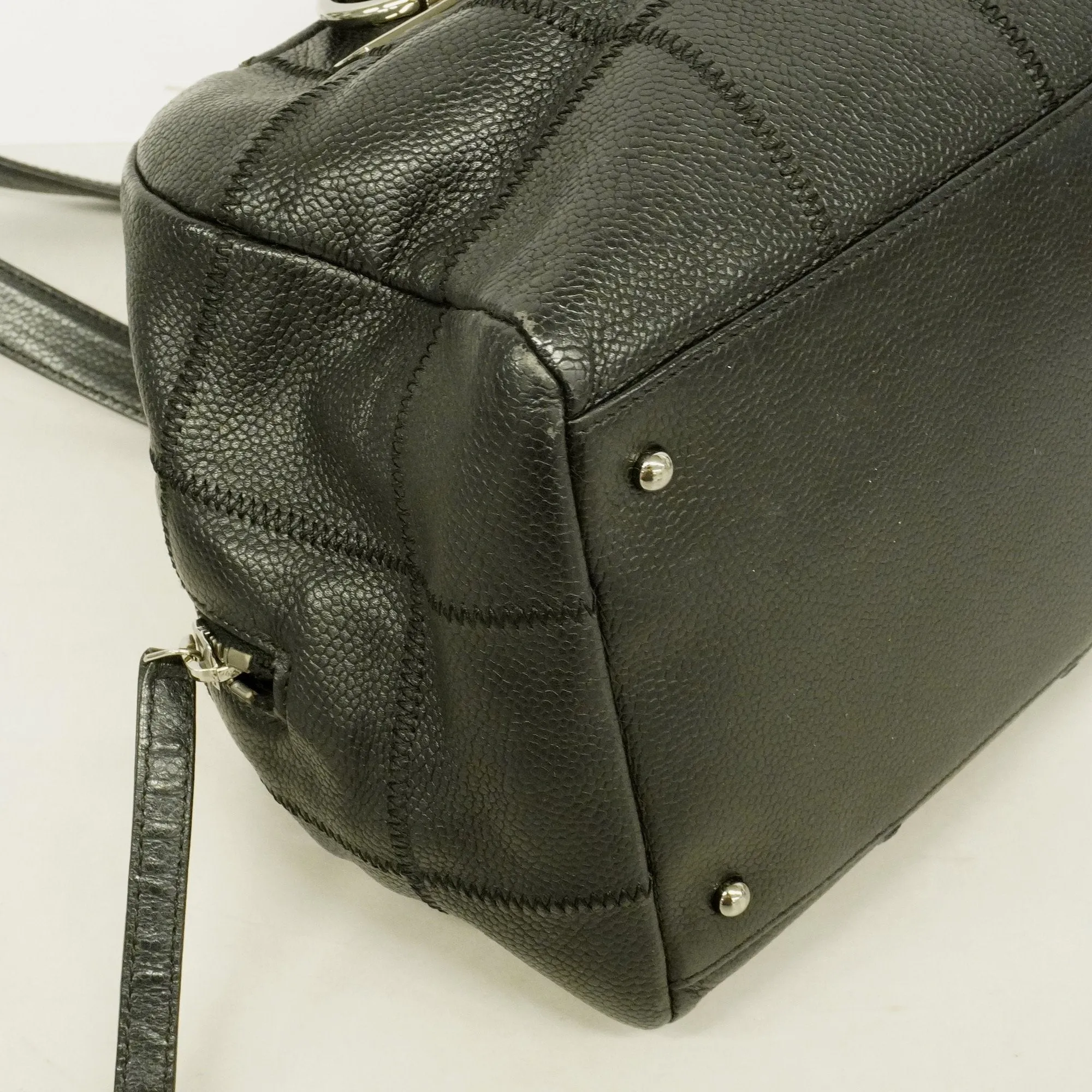 Chanel Chocolate Bar Shoulder Bag Women's Caviar Leather Shoulder Bag Black
