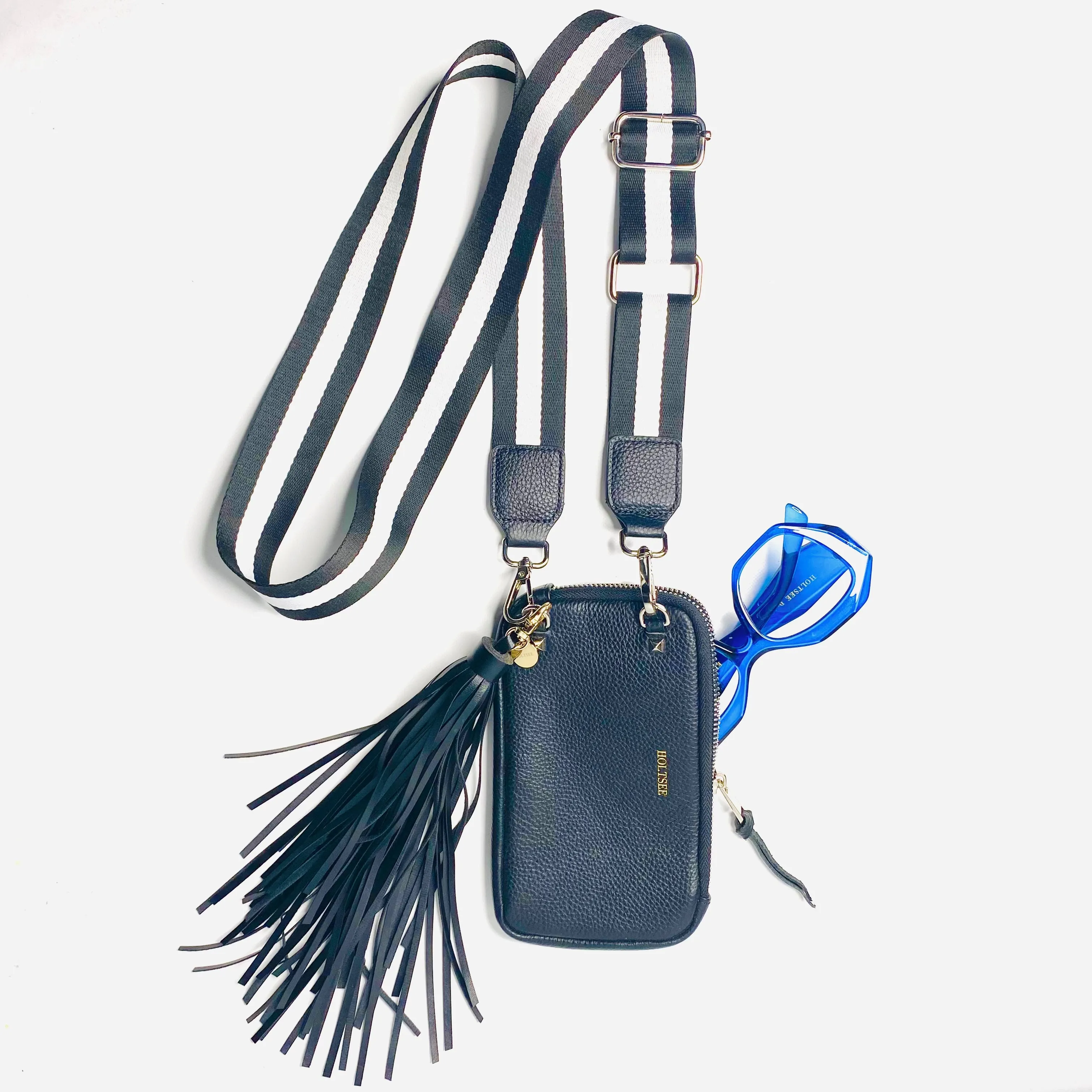 Crossbody Pouch in Black