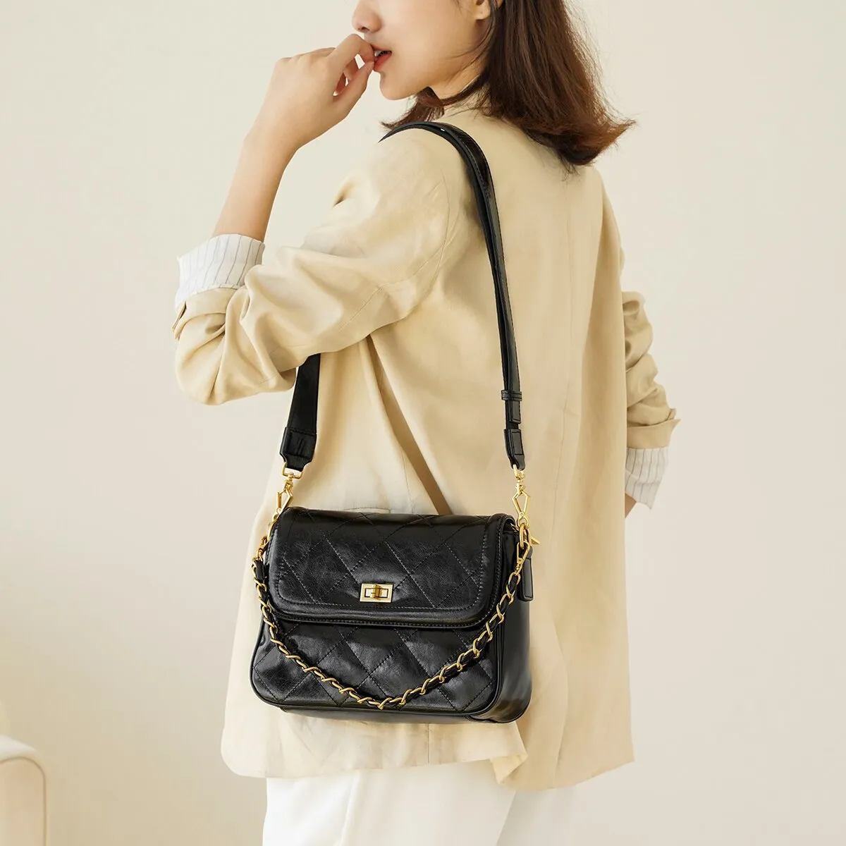 FOXER Cow Leather Women's Commute Handbag Large Capacity Stylish Shoulder Flap Bag for Female Casual Girl's Flap Messenger Bag