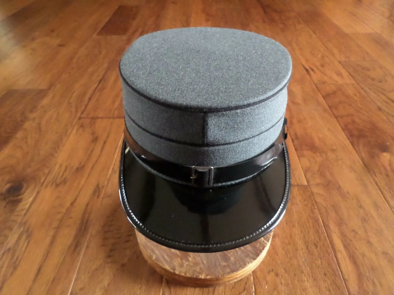 NEW GENUINE VINTAGE SWISS MILITARY KEPI HAT 1989 VINTAGE GRAY & BLACK